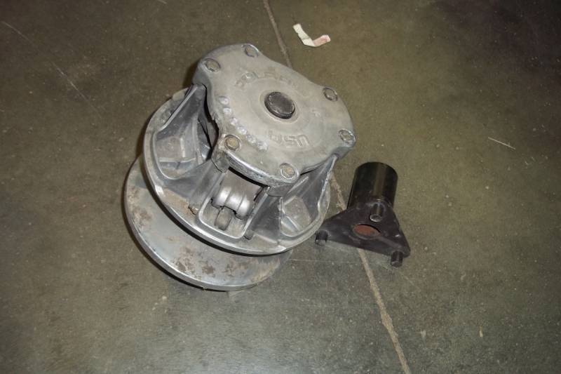 lot 35 image: Polaris Clutch  of a 340 Trail and repair tool