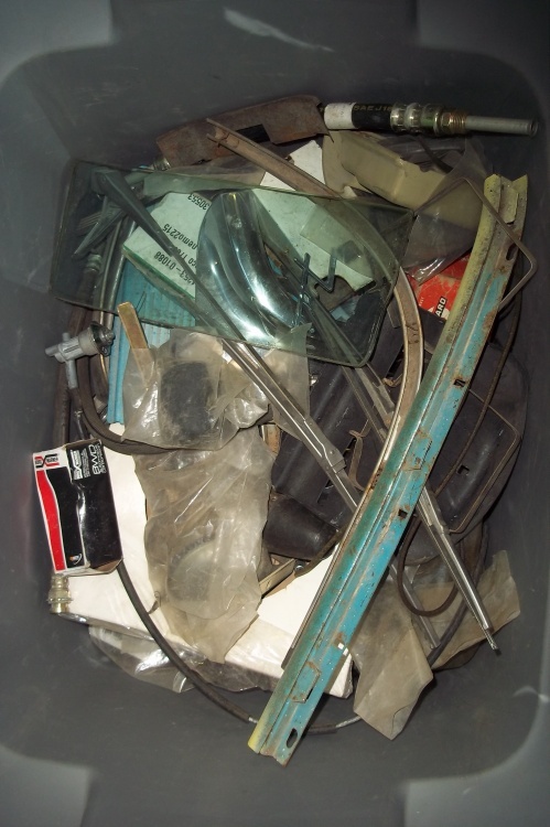 lot 37 image: 1955-1956 Ford and Mercury Parts