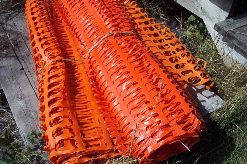 lot 42 image: 3 Rolls of Snow Fence
