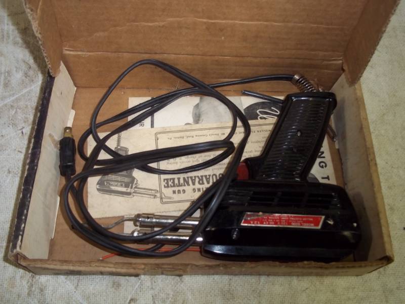 lot 45 image: Soldering Gun