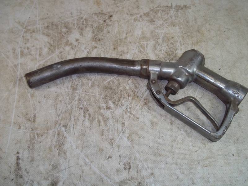 lot 47 image: Gas nozzle