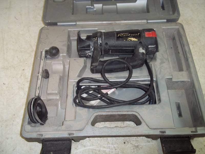 lot 50 image: Roto Zip Saw