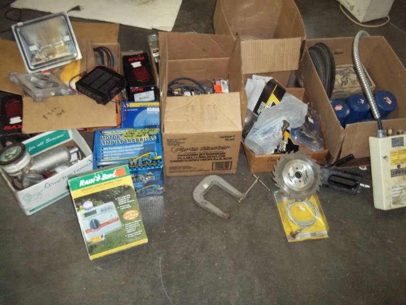 lot 53 image: Large Auto parts lot