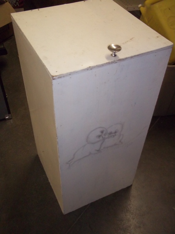 lot 56 image: Wood Box  Recycling Bin