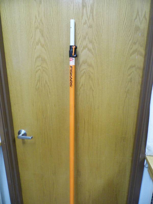 lot 25 image: Fiskars Extension Pole
