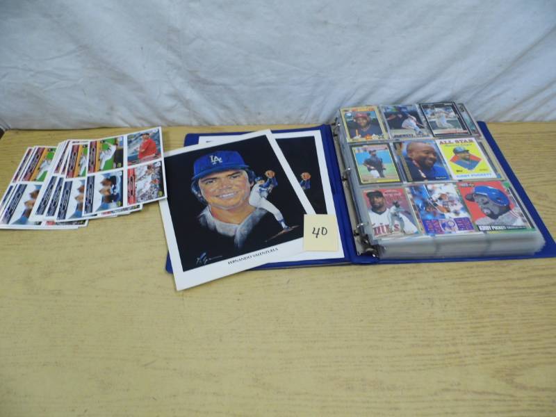 lot 40 image: Book of Baseball Cards