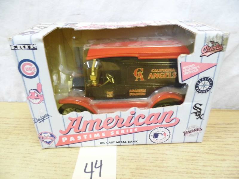 lot 44 image: CA Angels Diecast Bank