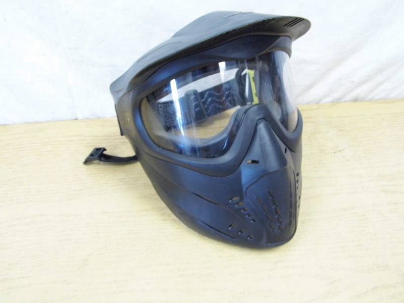lot 95 image: New Paintball Mask