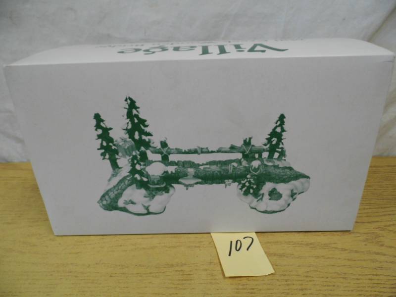 lot 107 image: Dept 56 Village Piece