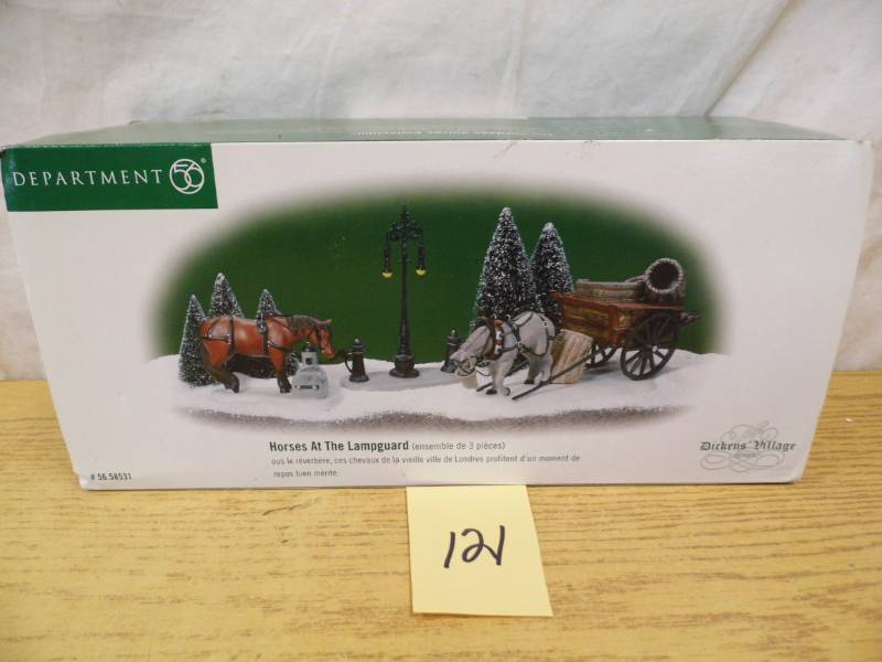 lot 121 image: Dept 56 Village Piece