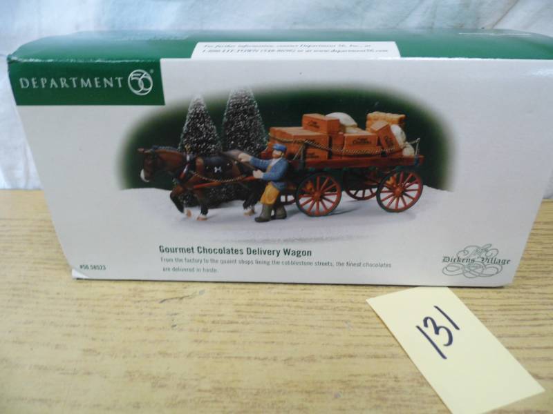 lot 131 image: Dept 56 Village Piece