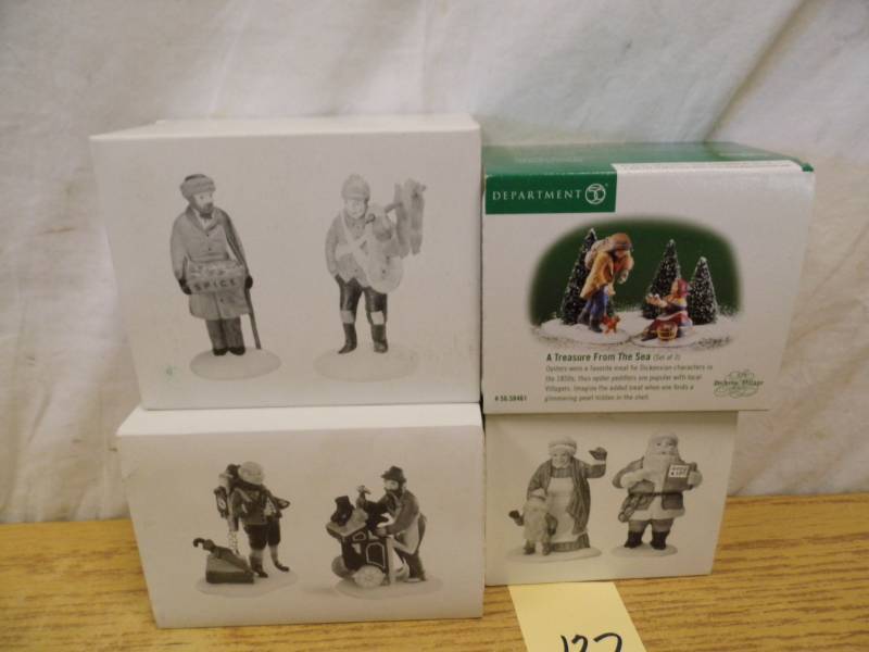 lot 137 image: Dept 56 Village Piece