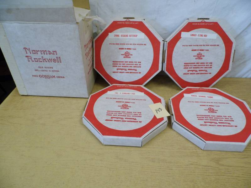 lot 143 image: Norman Rockwell Season Plates