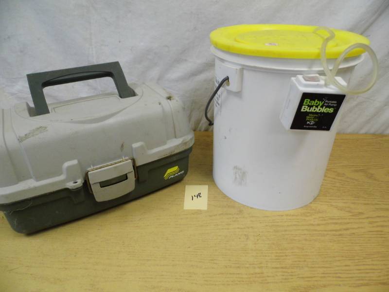 lot 148 image: Plano Tacklebox - Minnow Bucket