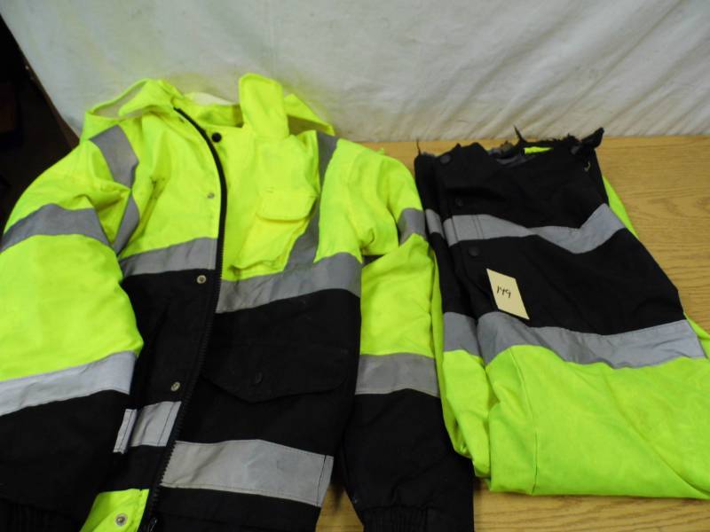 lot 149 image: Utility Pro Jacket - Pants