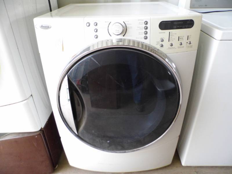 lot 173 image: Amana Dryer