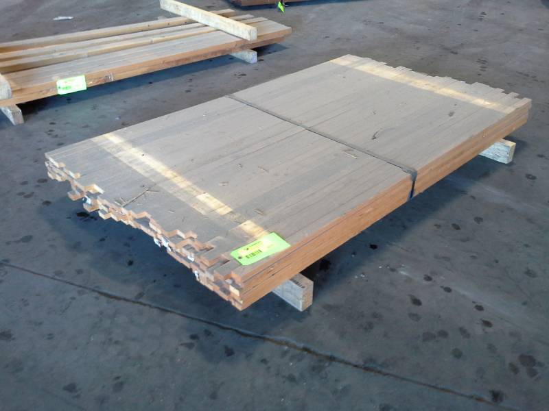 lot 2039 image: Pine Boards - 168 Pieces