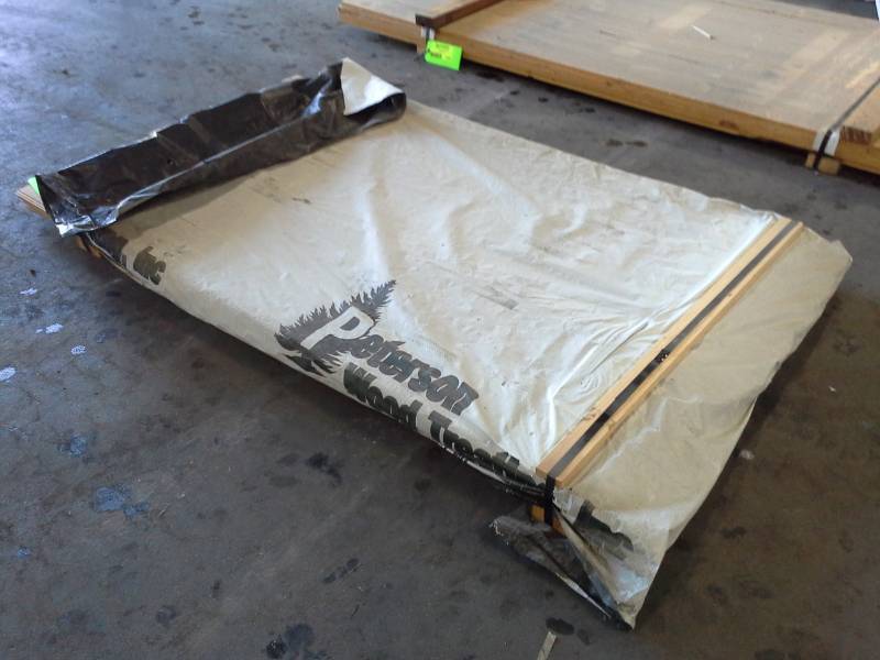 lot 2043 image: Bundle of Tongue and Groove