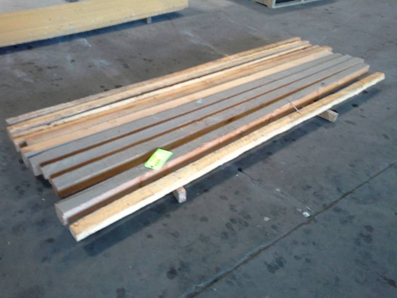 lot 2044 image: Timbers - 12 Pieces