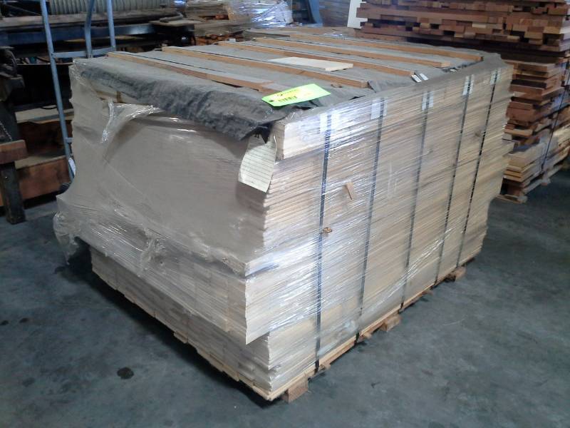 lot 2045 image: Pallet of Baltic Birch Boards
