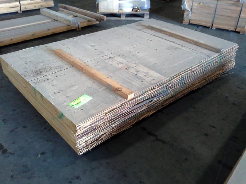lot 2066 image: THICK Plywood Laminates - Qty 3