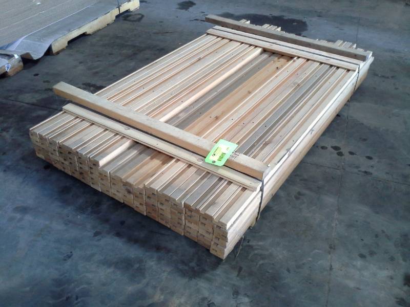 lot 2069 image: Lumber Bundle - About 95 Pieces