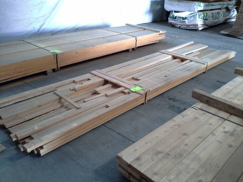 lot 2075 image: Bundle of 16 Wood