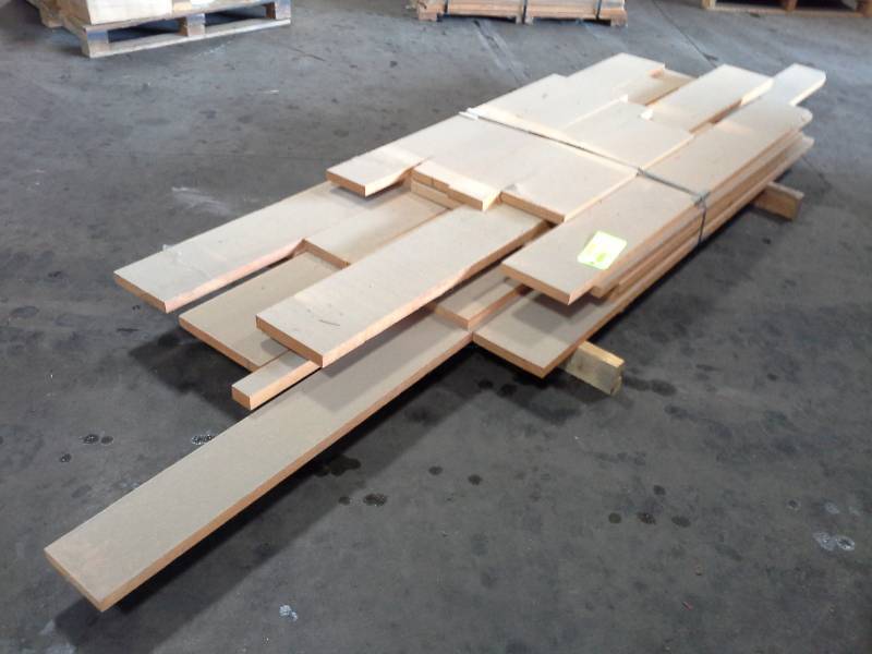 lot 2078 image: Bundle of Ponderosa Pine