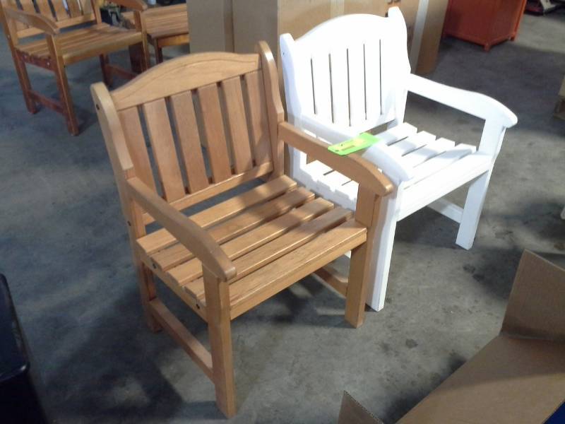 lot 2100 image: Pair of Wooden Chairs