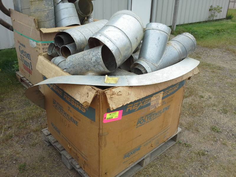 lot 2259 image: Misc. Pallet of Ductwork