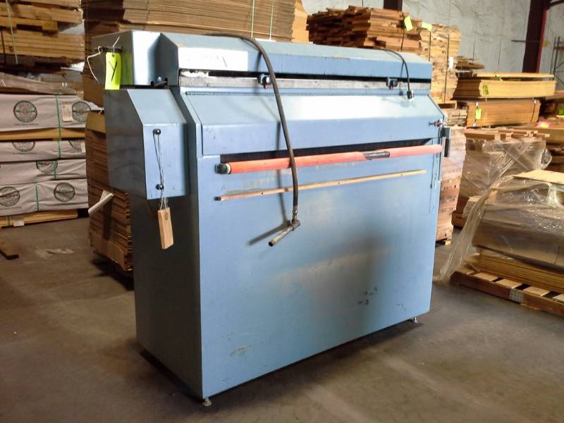 lot 2124 image: Zintexx 5200 Dry Abrasive Sanding Belt Cleaning System