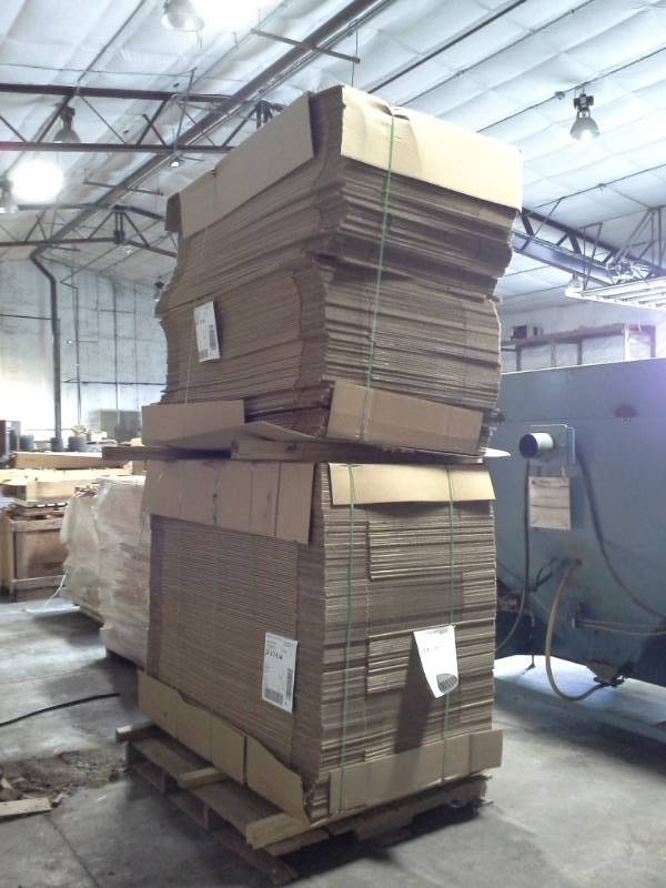 lot 2125 image: Two Pallets of New Cardboard Boxes