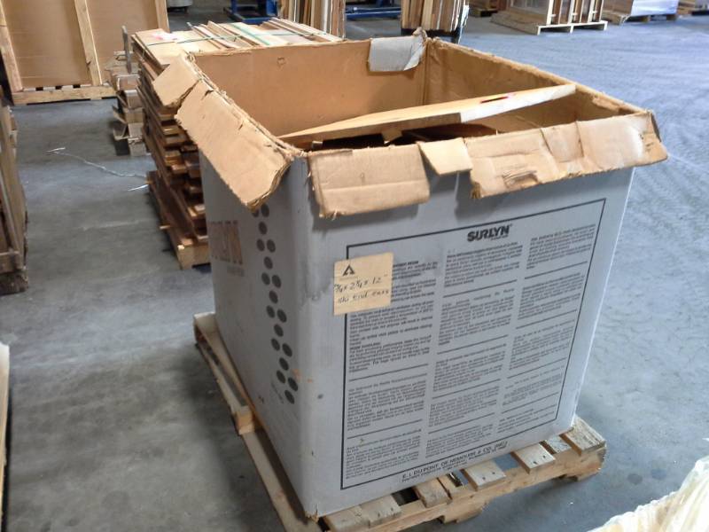 lot 2128 image: Pallet of Oak Shorts