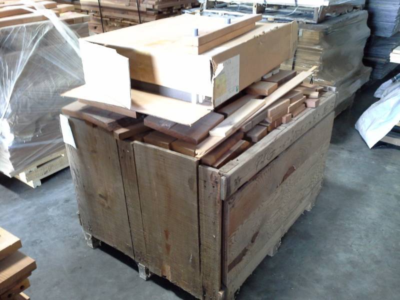 lot 2130 image: Pallet of Shorts with Drawer