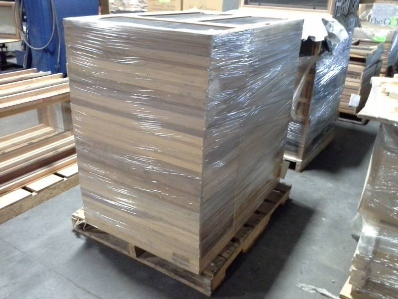 lot 2150 image: 42 Basement Windows with Screens (No Glass)