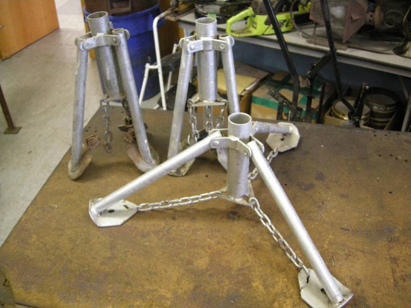lot 97 image: 3 Folding Metal Stands