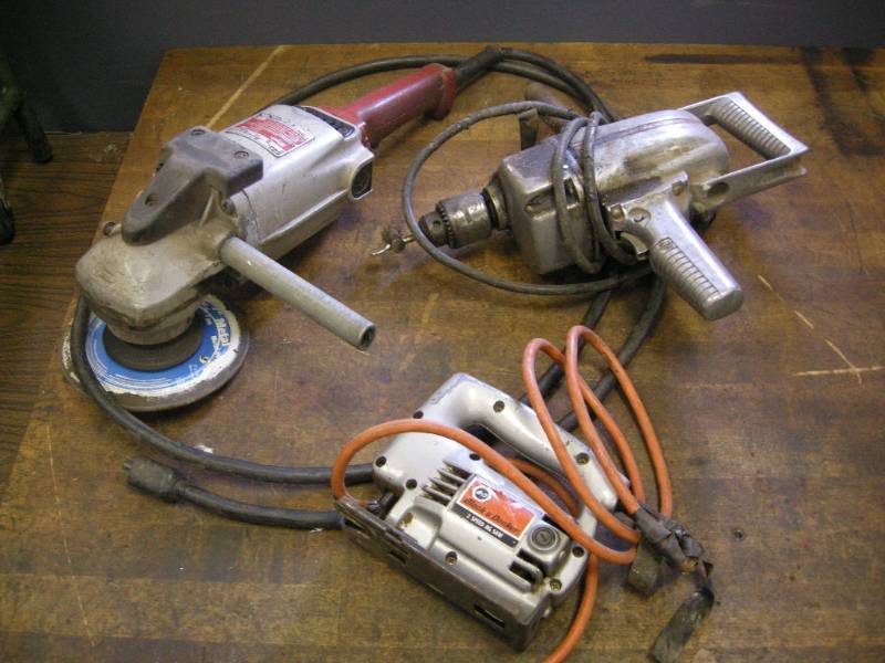 lot 67 image: Electric Power Tools