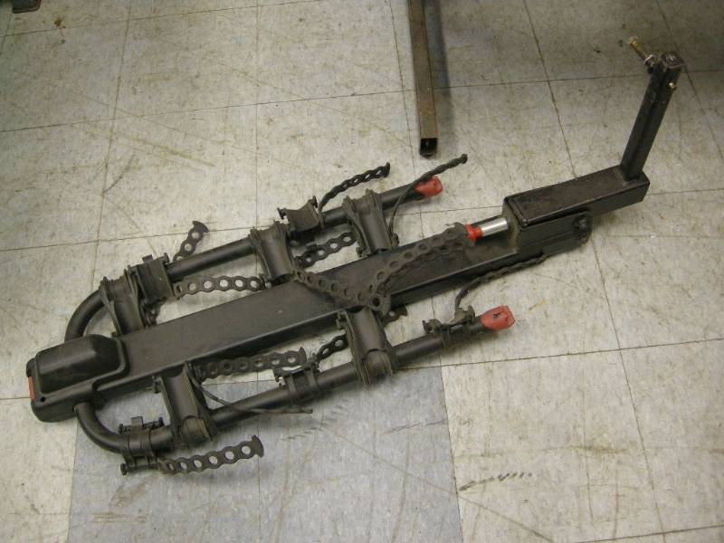 lot 156 image: Car Hitch Bike Rack