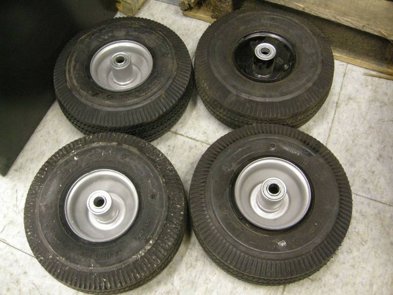 lot 171 image: Set of 4 Utility Wheels