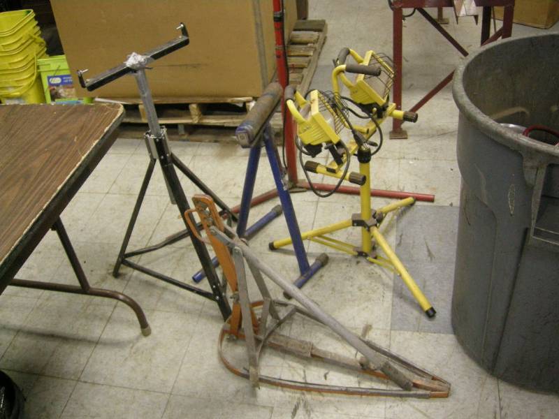 lot 189 image: Shoplights, Job Supports