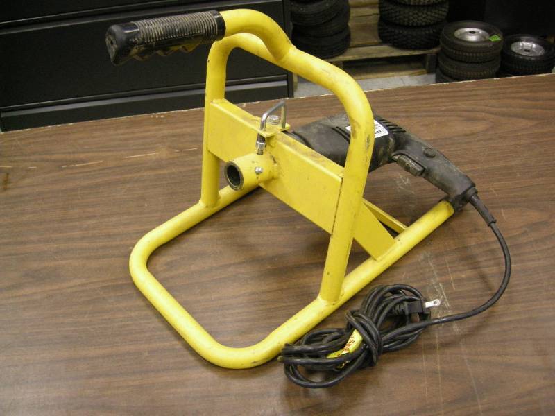 lot 190 image: Cobra Drum Auger Part