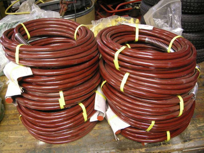 lot 28 image: 10 Rolls 14 Airless Paint Spray Hose
