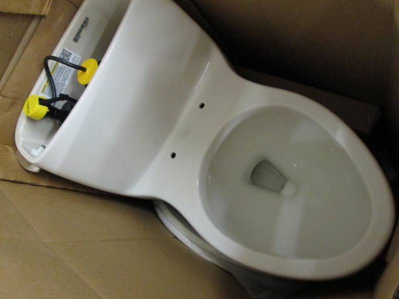 American Standard Compact Cadet 3 F...