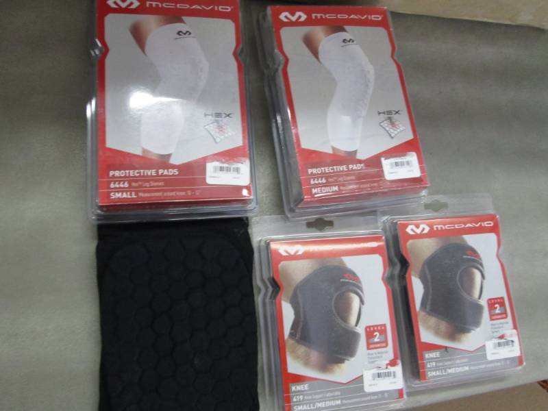 Lot of 5 Knee Support & Protection...