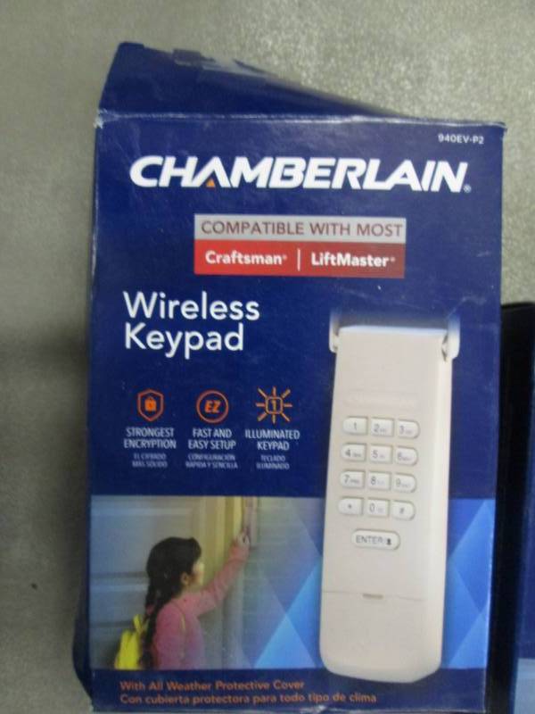 Chamberlain Wireless Keypad open bo...