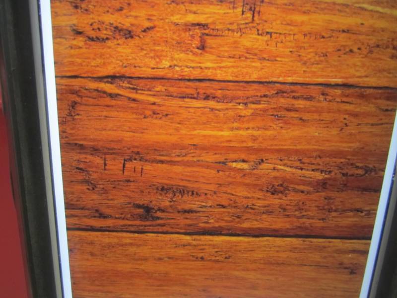 lot 1 image: 4 Cases of Home Decorators Collecti...