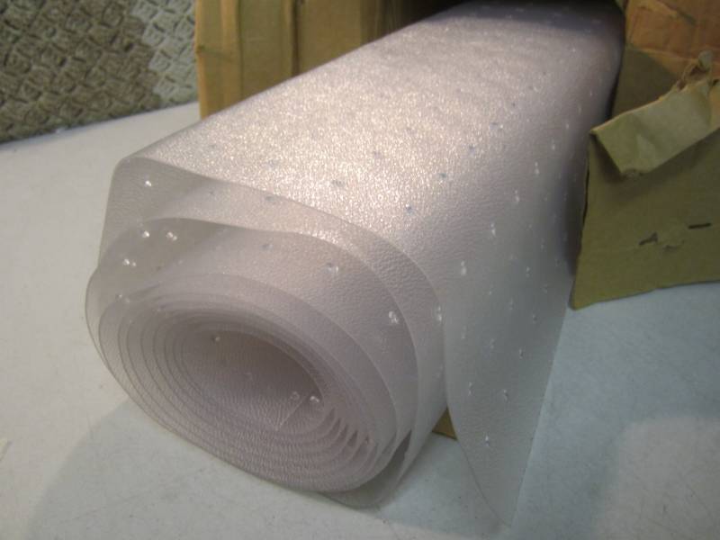 lot 43 image: Roll of FloorTex Long & Strong Hall...