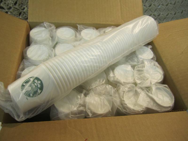 lot 47 image: Case of 1000 4 ounce Hot Drink Cups...