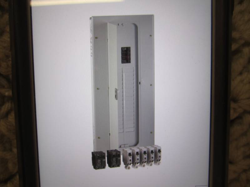 lot 61 image: GE 200 Amp 32-Space 40-Circuit Main...