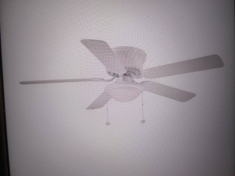 lot 78 image: Hugger 52 LED Indoor White Ceiling...